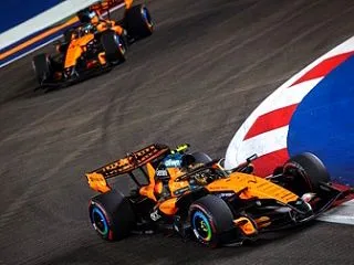 F1シガポールGPスプリント同士討ち以外…