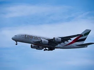 EMIRATES A380-800 〜 …