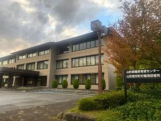 【ホスピタリティ】まずはよく聴き、事実を…