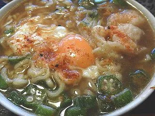かき揚げ入りみそラーメン