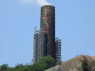 日立鉱山大煙突