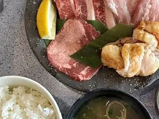 焼肉ランチ☆日南市 堀川レストランとむら…
