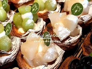 本日も朝から焼き立てパン豊富にご用意して…