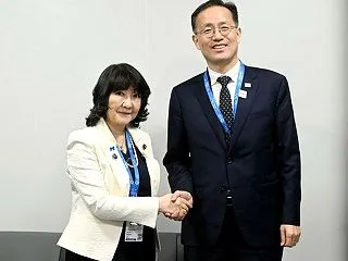 岸田の置き土産かよ 〜 【速報】日韓通貨…