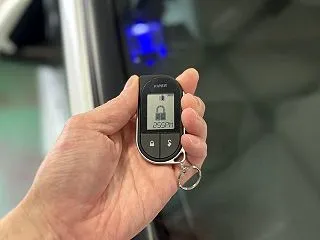 ヴォクシーカーセキュリティVIPER57…