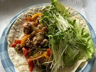おうちごはん：特大太巻きランチ