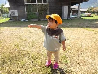 元気いっぱいありんこ・てんとうむし・みつ…
