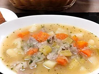 【クリームシチューの素はこれをヒントに生…