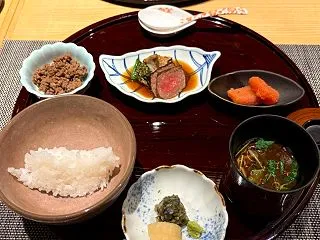 『土鍋ご飯は三杯完食』銀座ランチ