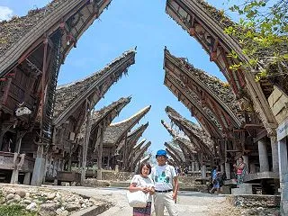 スラウェシ島からバリ島へ 16日間。1 …