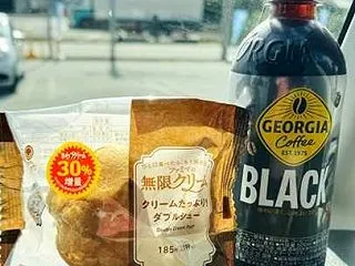 ファミマの無限クリーム♪