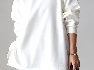 スニーカーで事故らないコラボ服できました…