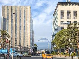 秋晴れが続いてます