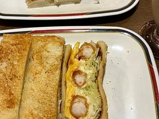 ＾＾コンパルのエビカツサンド☆