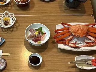 美保関温泉なべや別館宿泊記｜一人一杯のベ…