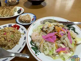 可愛い駅前アンケート