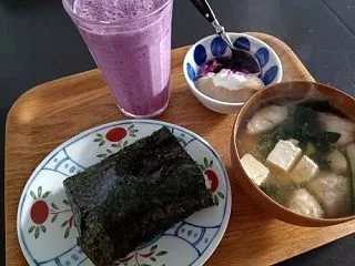 生きてるだけで丸もうけ、地震速報にビビる