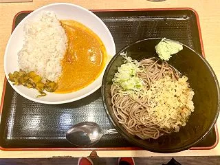 よもだそば（日本橋）半よもだカレー＆半た…