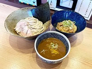 函館につけ麺を定着させた店！函館市港町「…