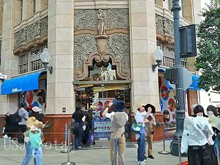 ミャクミャク×ハミクマグッズUSJでの購…