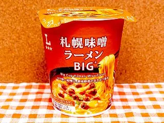 ローソンオリジナル 「札幌味噌ラーメン …