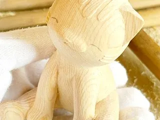 この木彫り猫ちゃんが可愛すぎる！あなたの…