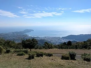 相模湾を望むアップダウン ～湯河原周回（…