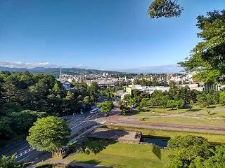 開学80周年！約1,200点の中からの選…