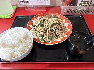 ★夜までの通し営業をおっ始めてセクシーさ…