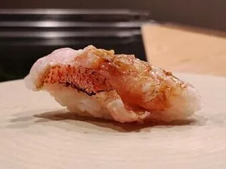 函館市若松町20「鮨 なゆ多」