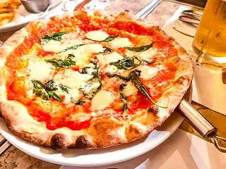 あのサイゼリヤが、マレーシアにやってきた