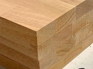マホガニー集成材で、何作るんだろー？？