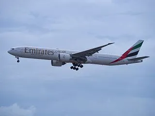 EMIRATES B777-300ER …