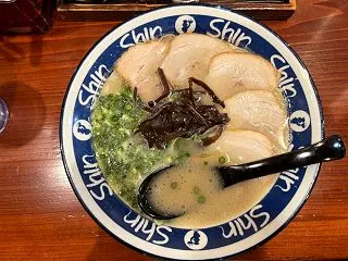 博多駅のチャーシューメン