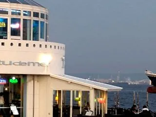 夕方のマリンパーク
