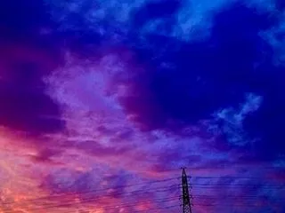 ”滅亡の日に備えよ”という映画の予告が時…