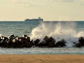 砂浜にて