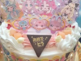 ⭐プリキュア好き必見！デコレーションケー…