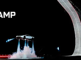 イーロン・マスク率いる米テスラ社、空飛ぶ…