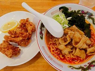 利尻島沓形の中華料理店勿忘草のラーユタン…