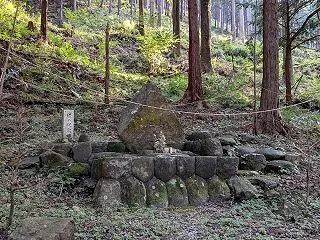 「山の神」（愛川町半原）