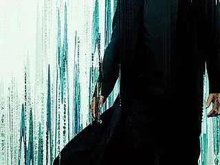 映画に登場するスーツで真似て同じ物を作り…
