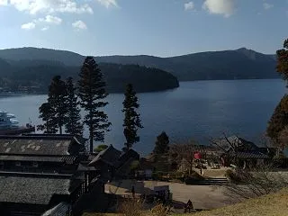 後生だ、金を貸してくれ