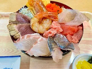 一色さかな広場へ