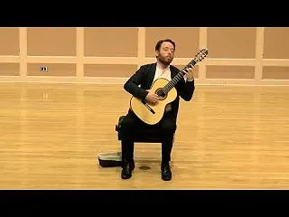 コリン・ダヴィンが弾くバッハの『プレリュ…