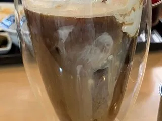 【ウィンナーコーヒーにソーセージは入る？…