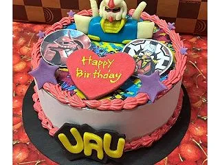 堂々たる機体美 ガンダム立体お誕生日ケー…