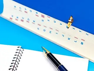 校正の赤字はどこまで入れる？「修正・確認…