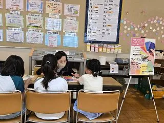 児童センター様にてアドバンスカラーセラピ…