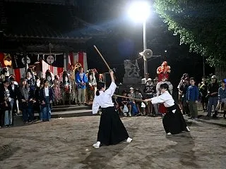 大きな旋回運動！子どもの活気。群馬県伊勢…
